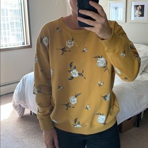 Abercrombie women’s crew neck sweatshirt